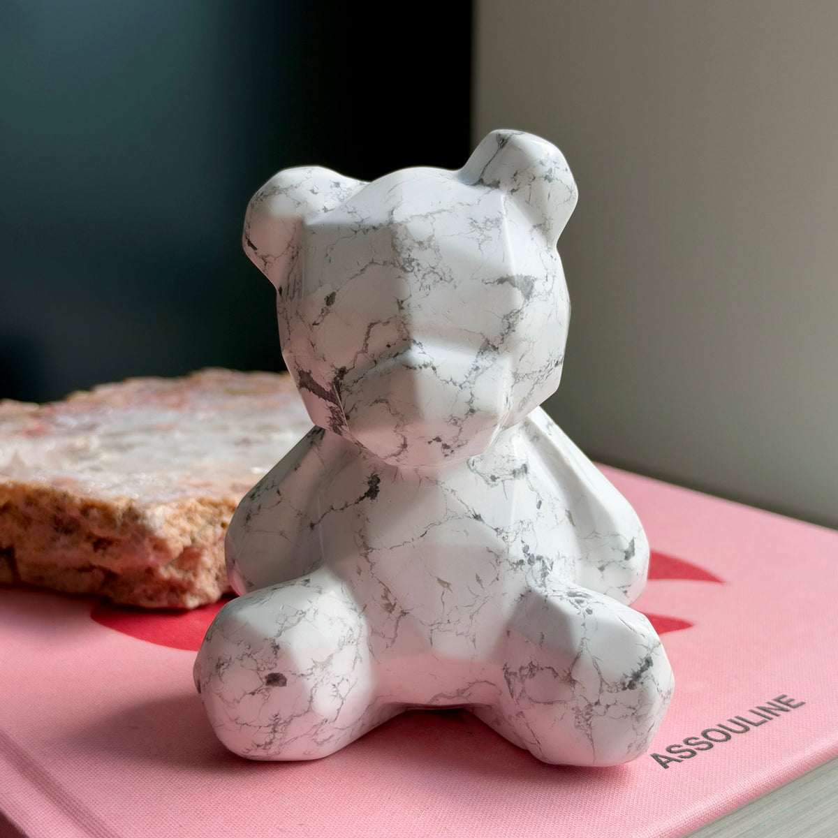 Howlite Bear No 1