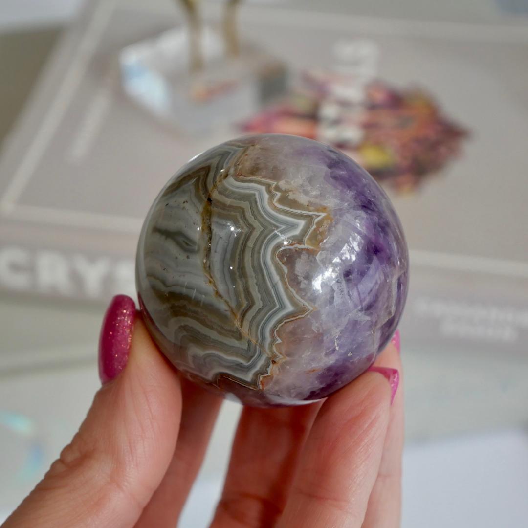 Amethyst with Mexican Lace Agate Sphere No 127