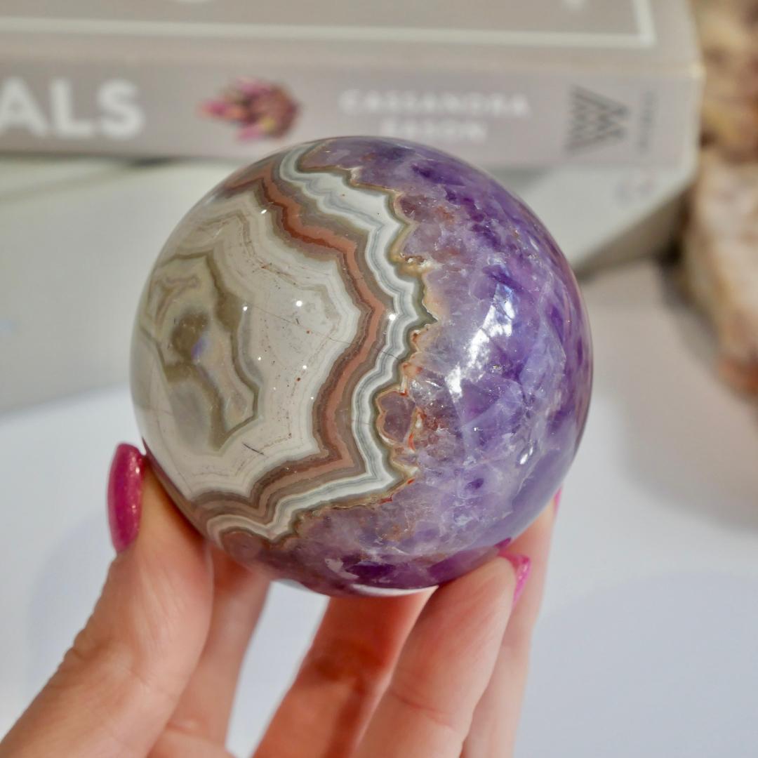 Amethyst with Mexican Lace Agate Sphere No 130