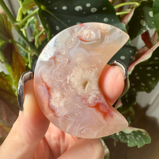 Flower Agate Moon No 29