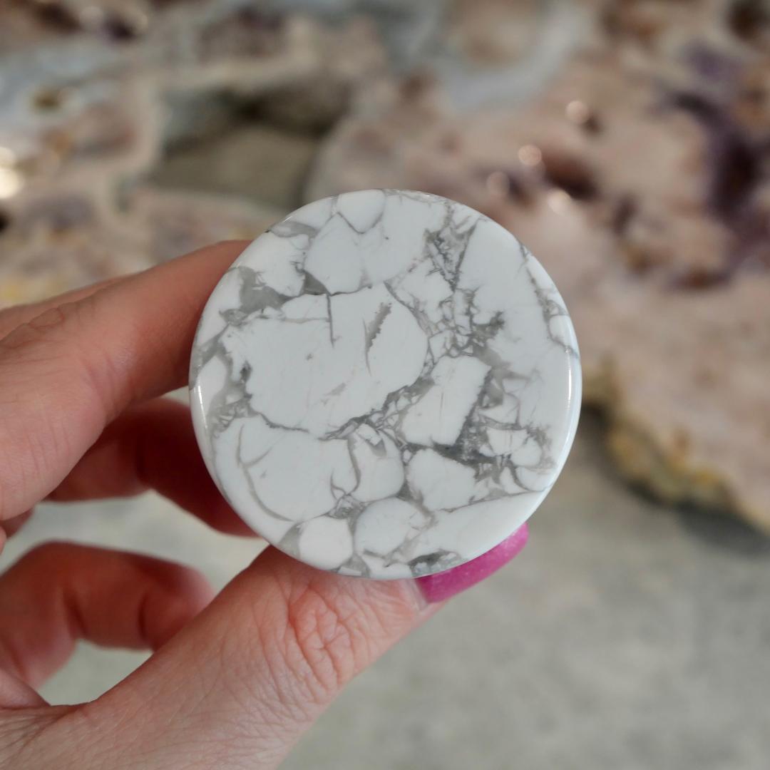 Howlite Mobile Pop Sockets