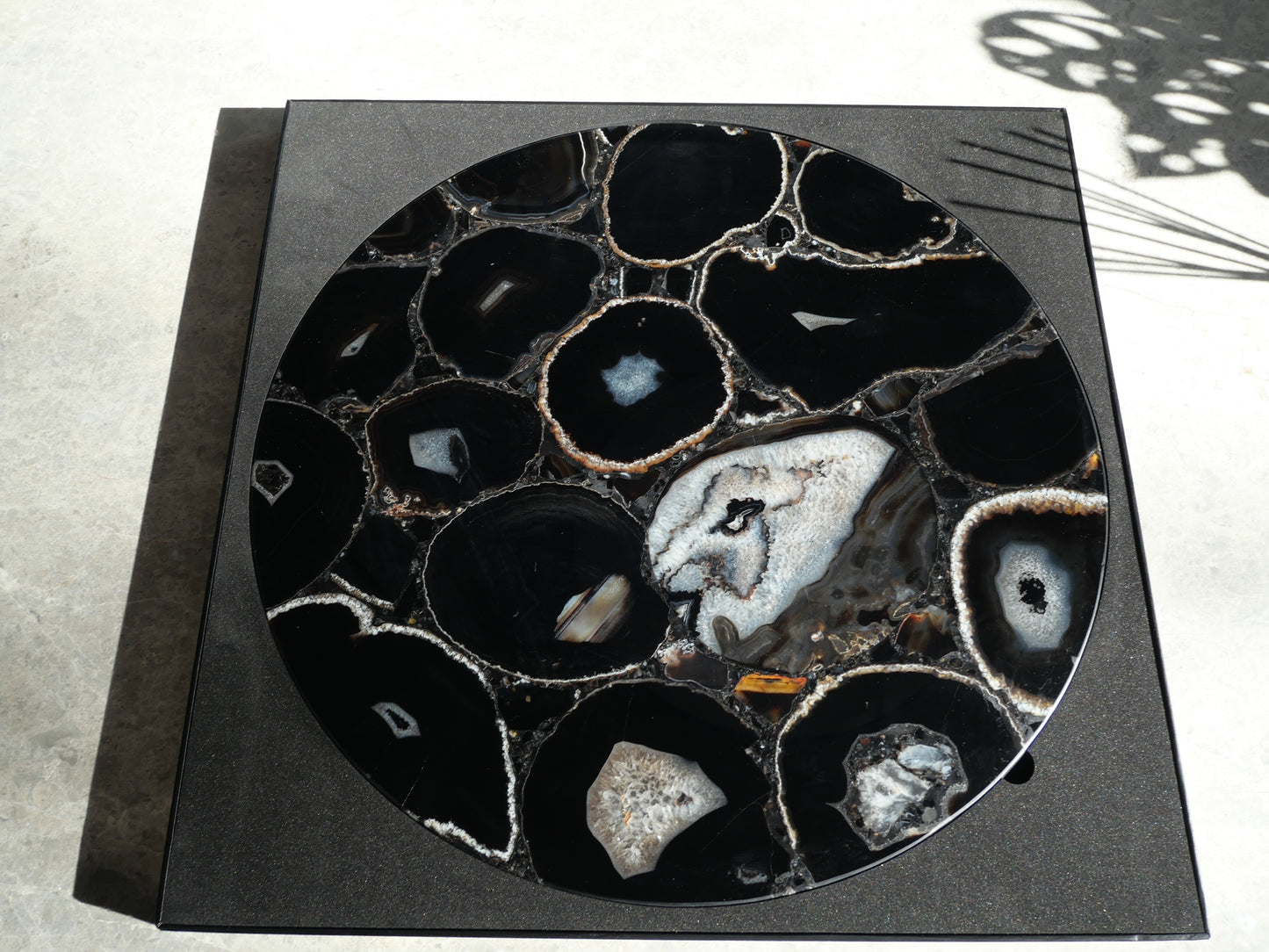 Black Agate Round 450mm Platter