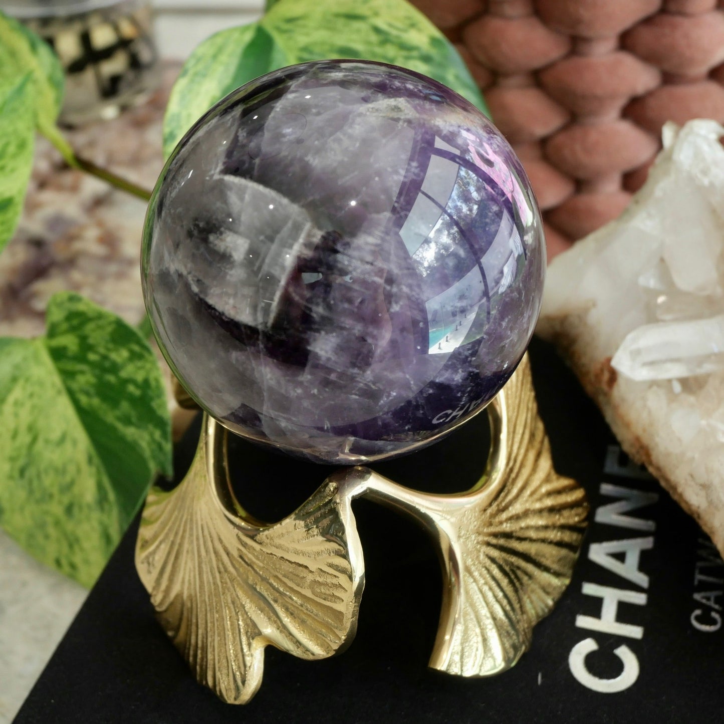 Dream Amethyst Sphere 83mm No 32