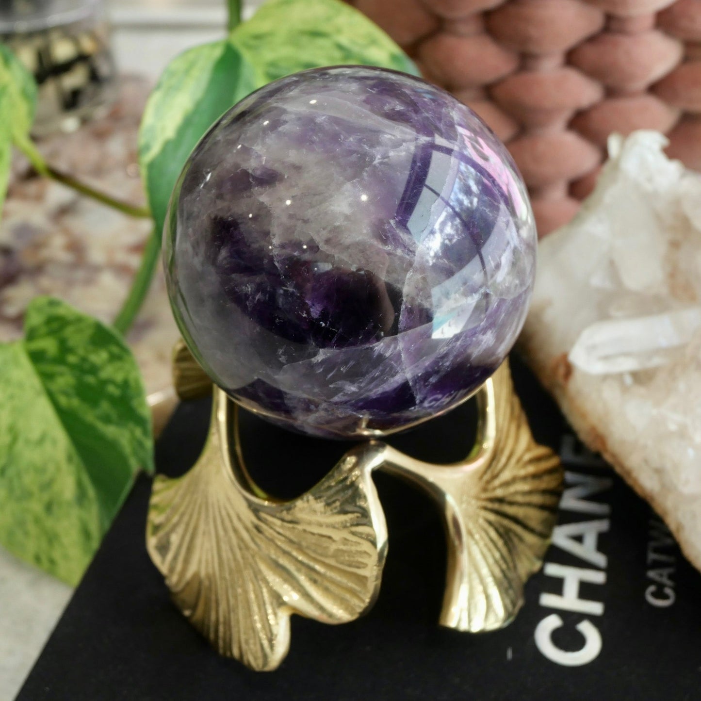 Dream Amethyst Sphere 83mm No 32