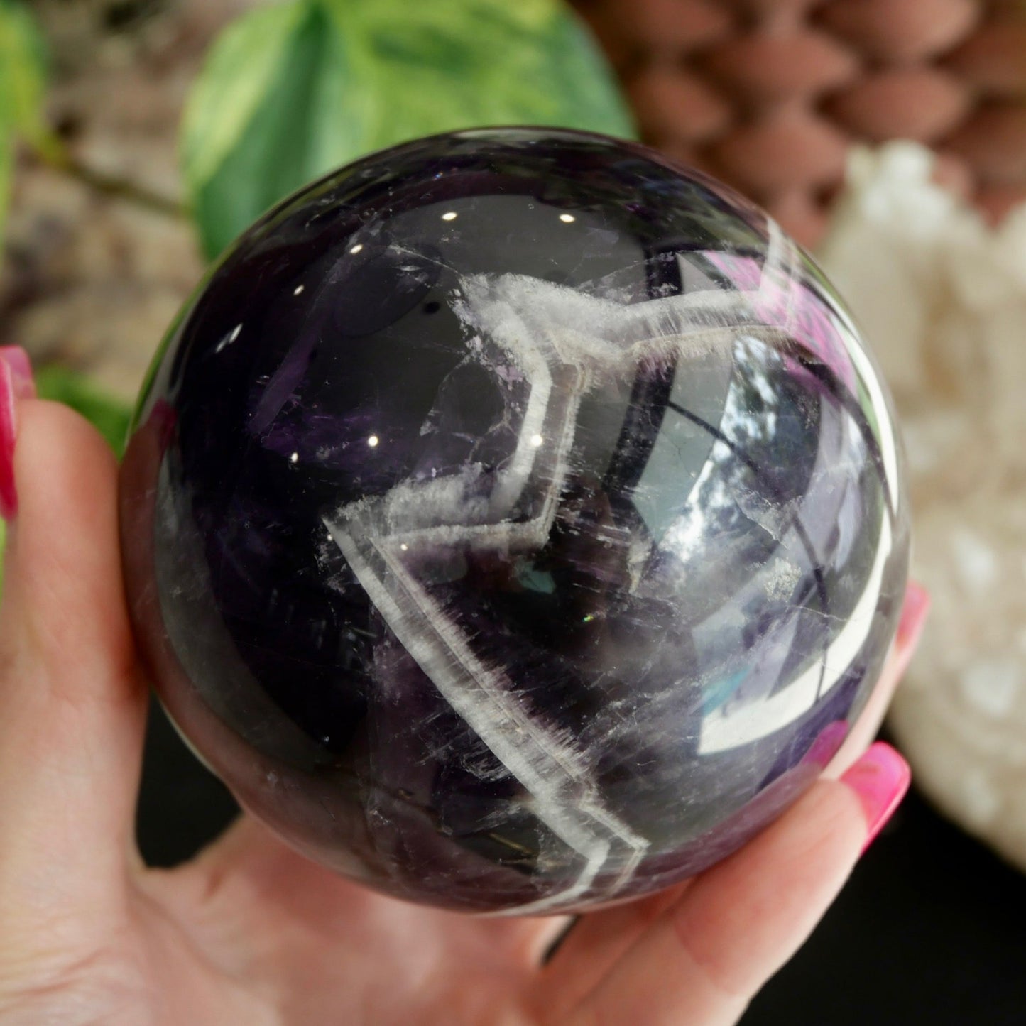 Dream Amethyst Sphere 86mm No 33