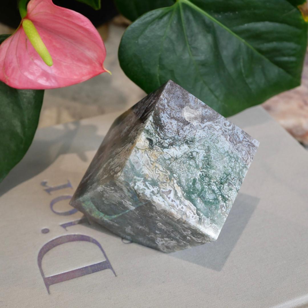 Moss Agate Jasper Cube No 170