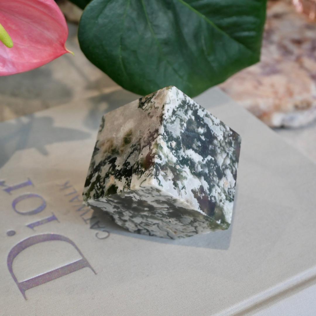 Moss Agate Cube No 358